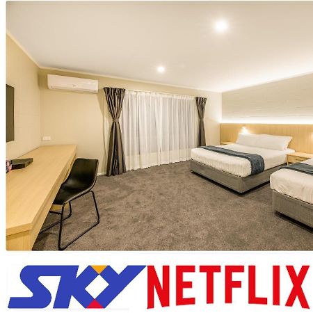 Takapuna International Motor Lodge Оукланд Екстериор снимка