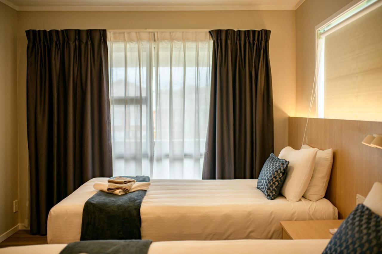 Takapuna International Motor Lodge Оукланд Екстериор снимка