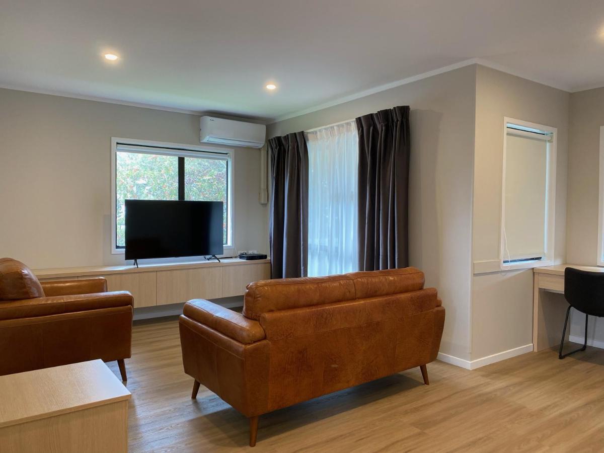 Takapuna International Motor Lodge Оукланд Екстериор снимка