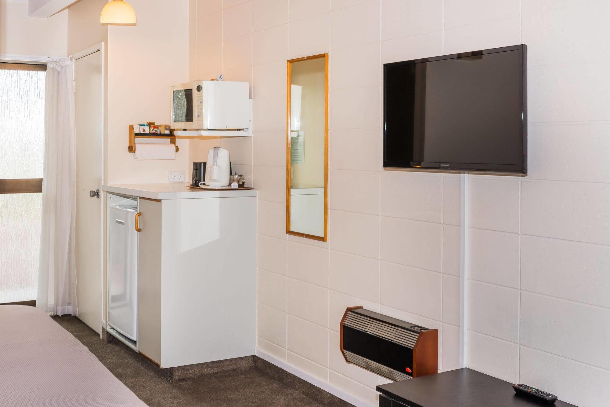 Takapuna International Motor Lodge Оукланд Екстериор снимка